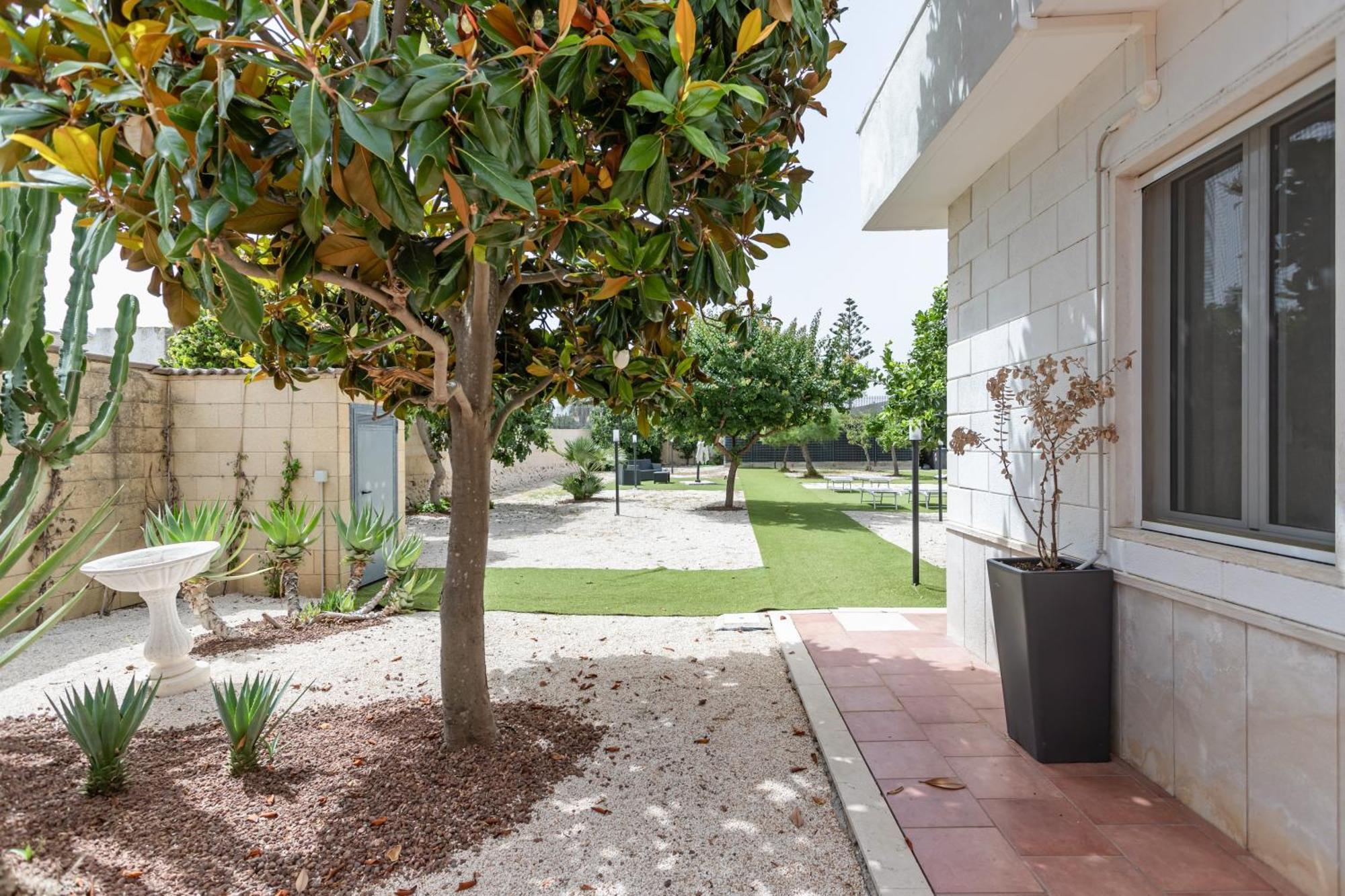 Pietramare Luxury Suites Bari Exterior photo